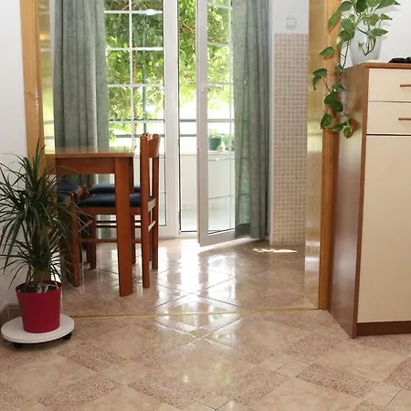 Milic Apartman Makarska