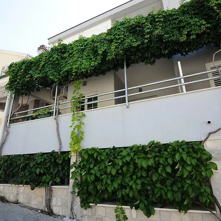 Milic Lägenhet Makarska